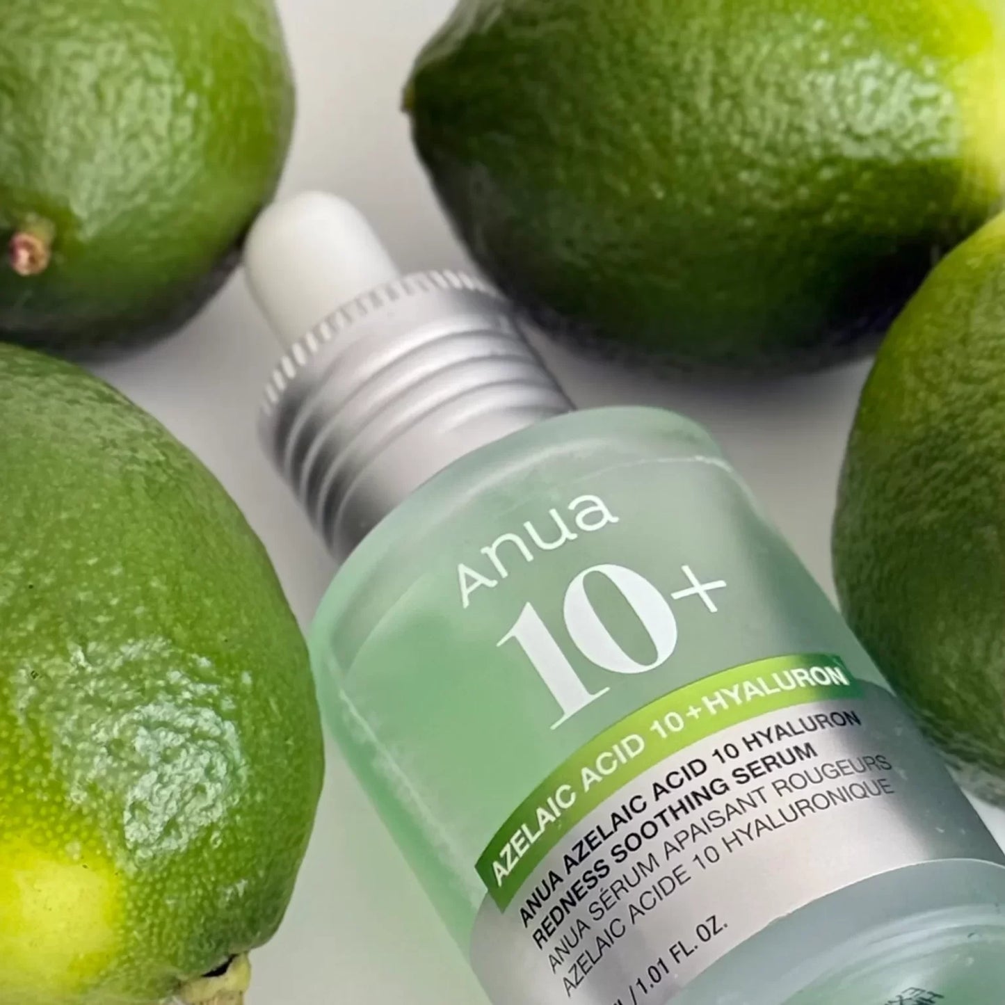 Suero calmante para el enrojecimiento con ácido azelaico 10 y ácido hialurónico 30 ml