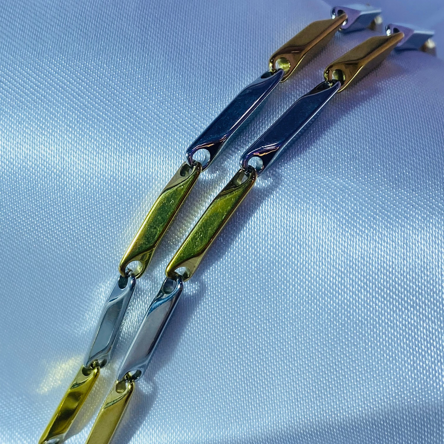 NKMES0003 COLLAR ACERO FINO AVANT