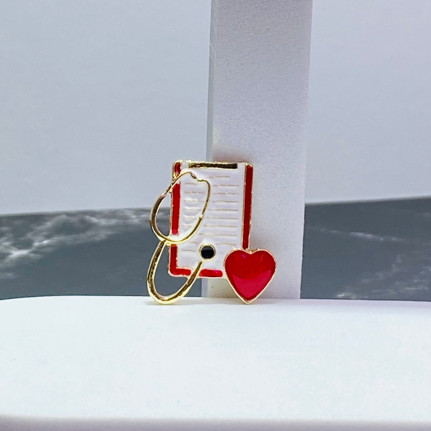 PIN ESTETOCOPIO