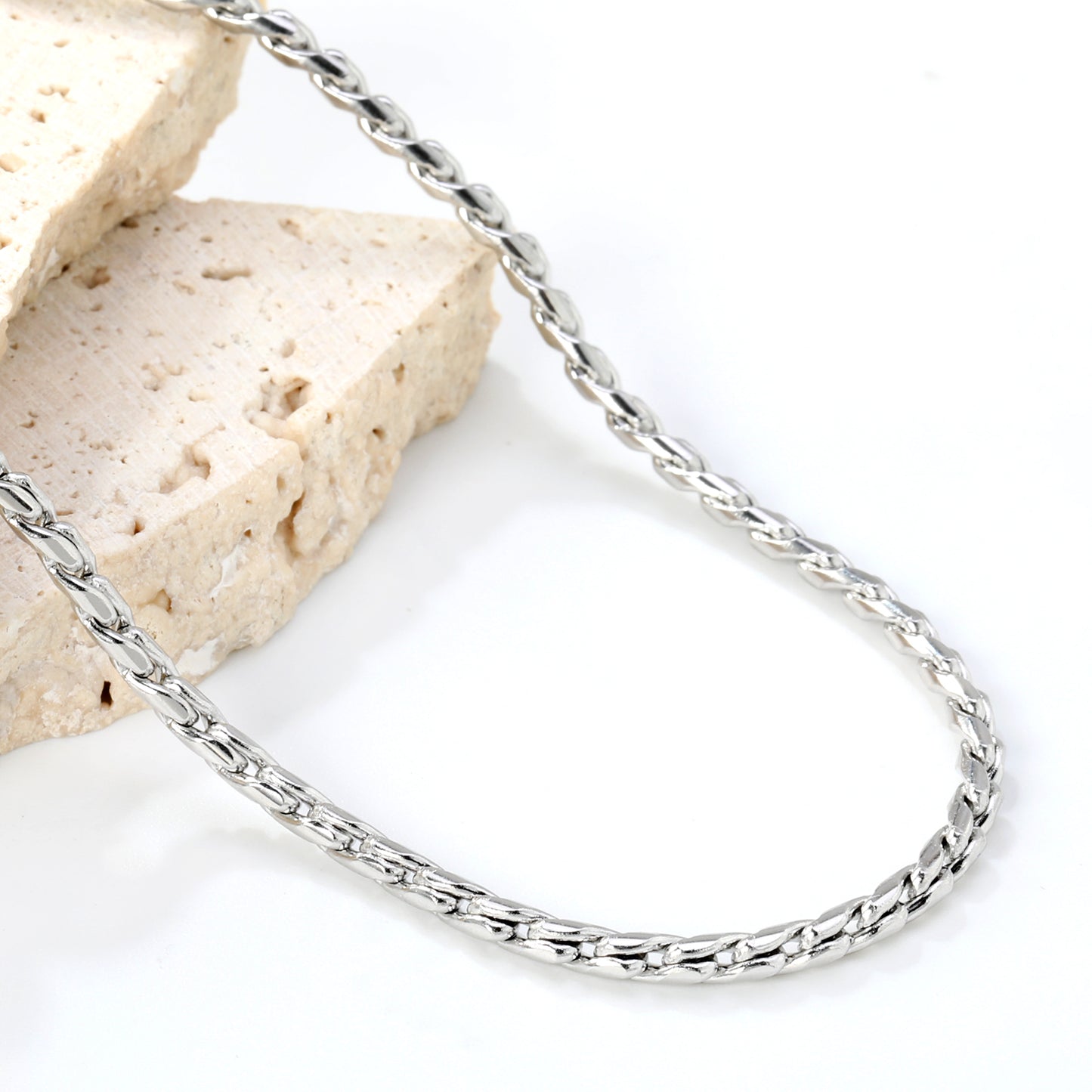 NE2F3101S COLLAR FINO EN ACERO ACERINA