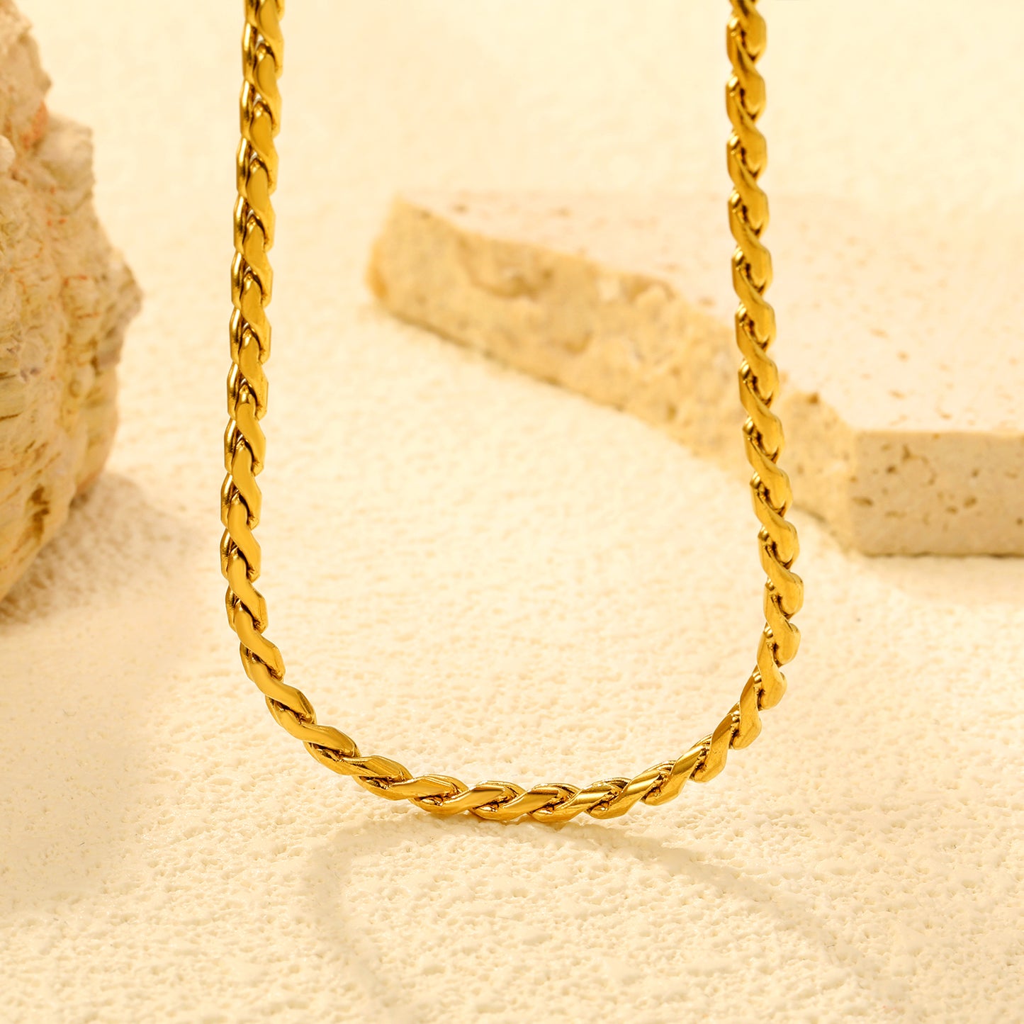 NE2F3101S COLLAR FINO EN ACERO ACERINA