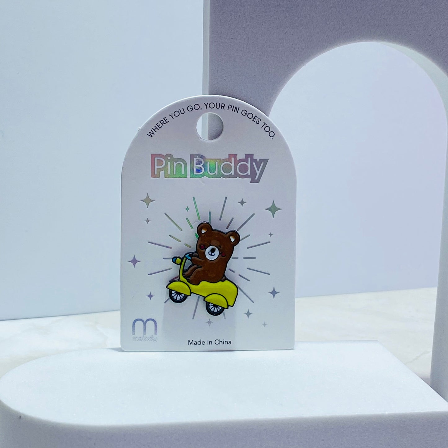 PIN OSO CON MOTOCICLETA