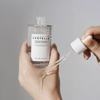 [Skin1004] Ampolla Serum de cápsula iluminadora de tono Madagascar Centella 50 ml
