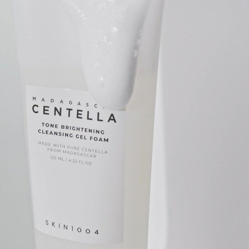 [Skin1004] Gel limpiador iluminador con centella de Madagascar, espuma de 125 ml