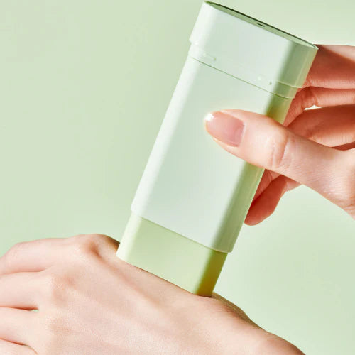 [TOCOBO] BLOQUEADOR EN BARRA REFRESCANTE CICA SPF50+ PA++++