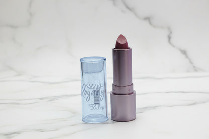 LIP7329 LABIAL ROYALTY AMUSE