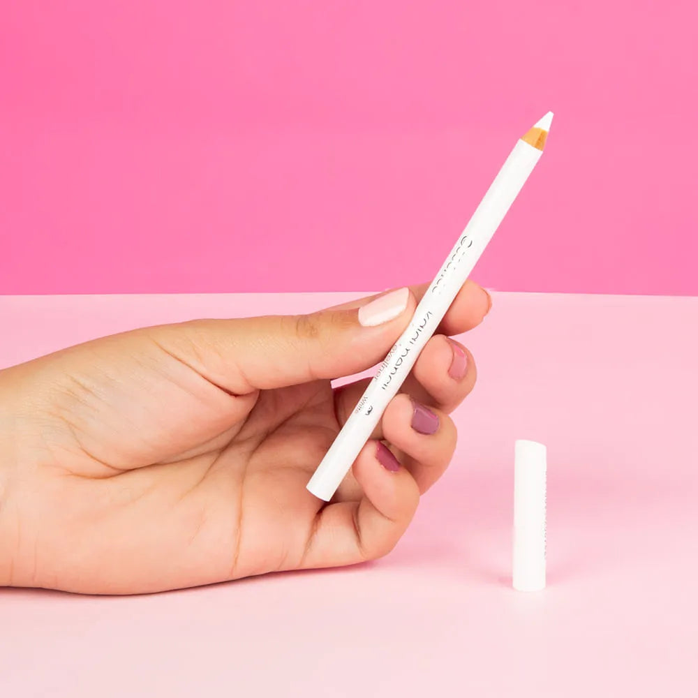 ESSENCE KAJAL PENCIL 04