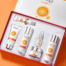 BQY97168 KIT BIOAQUA VITAMINA C